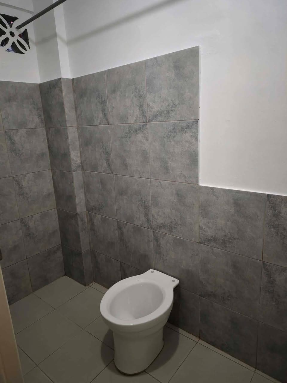 🏠 Room for Rent – 📍 28  Lower Sampalukan, Himalayan Rd., Brgy. Pasong Tamo - photo 4