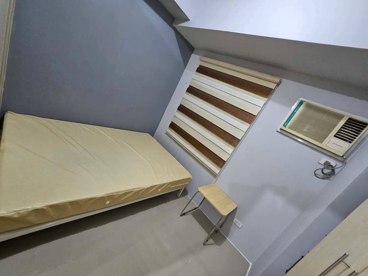 27k/month including condo dues - photo 4