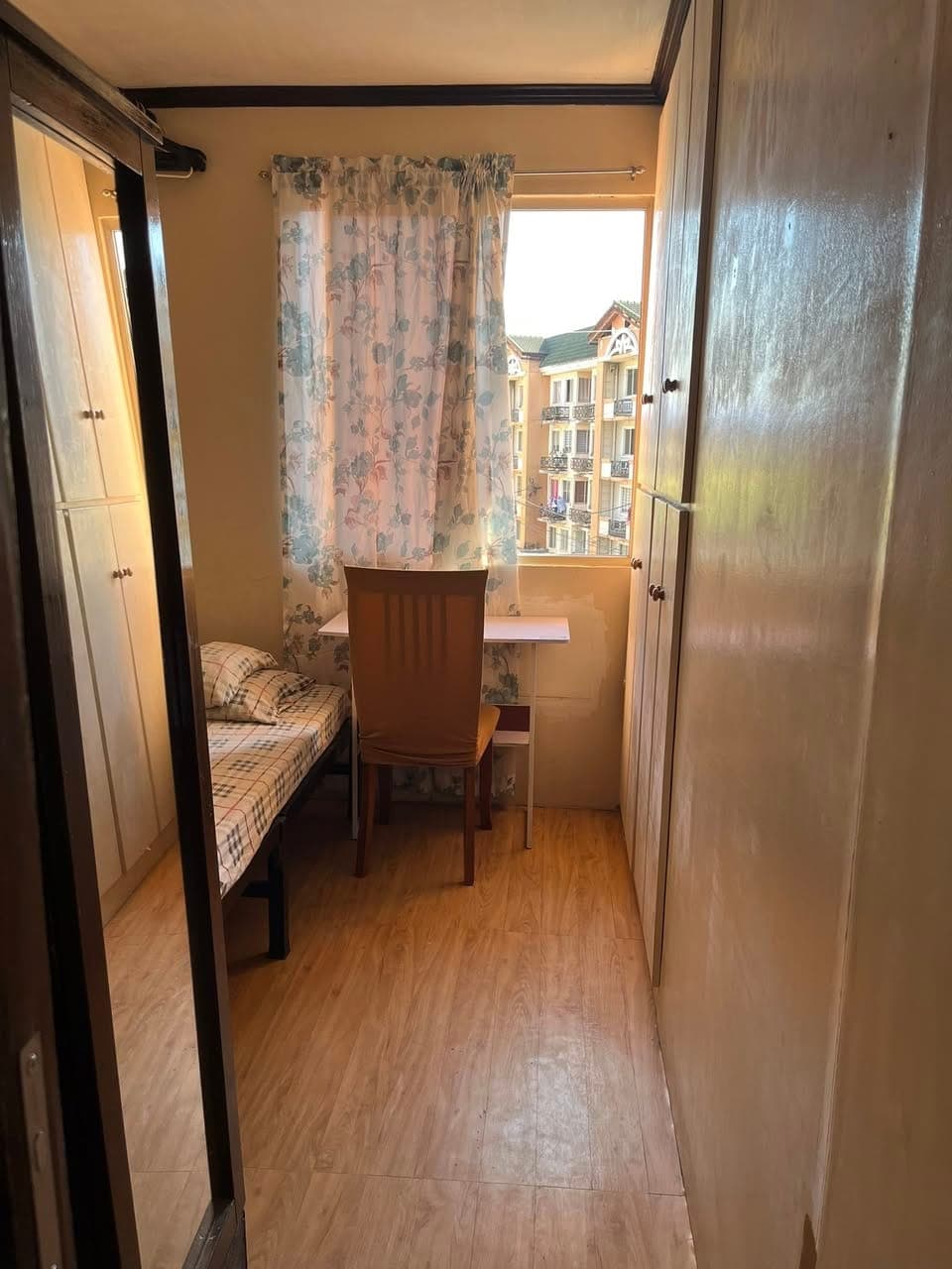 Looking for tenant at Spazio Bernardo Condominium - photo 1