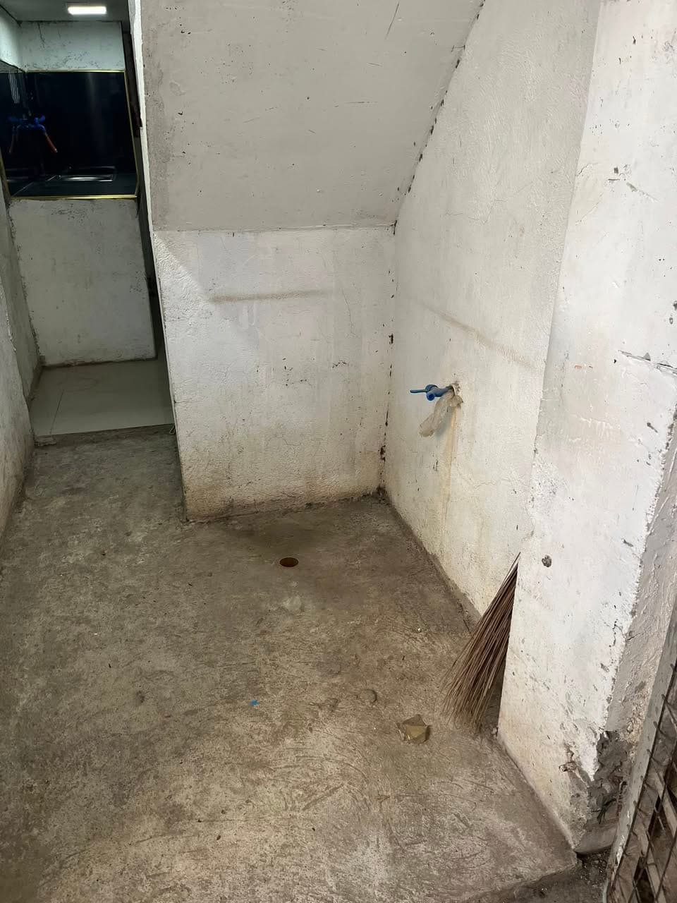 Room for Rent – Litex Area (Abris Location) 🏠✨ - photo 4