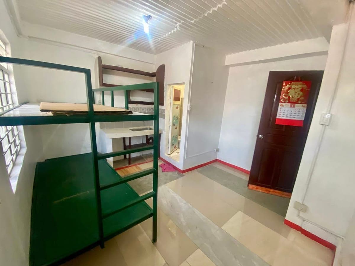 ROOM FOR  RENT 🏡 - photo 2