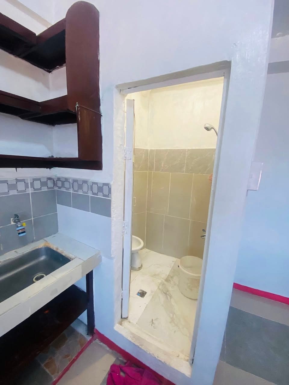 ROOM FOR  RENT 🏡 - photo 4
