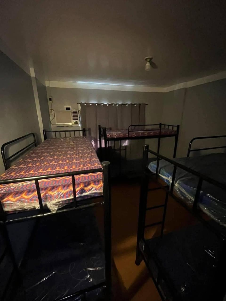 BEDSPACE / APARTMENT - photo 2