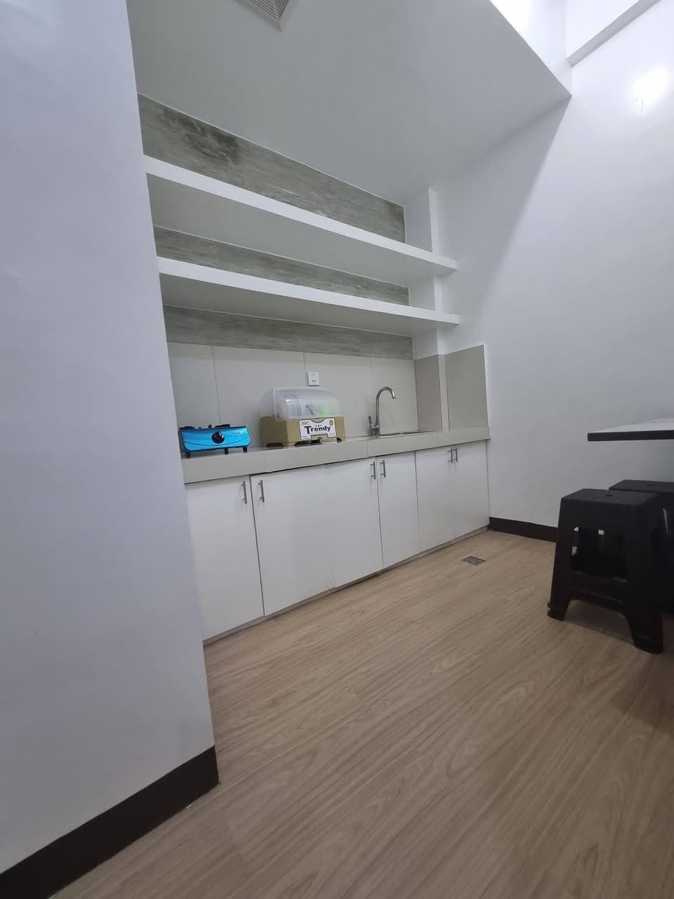 Male & FEMALE bedspacer available near UP Diliman,  UPTC,  TECHNOHUB,  New Era University, Puregold Commonwealth - photo 3