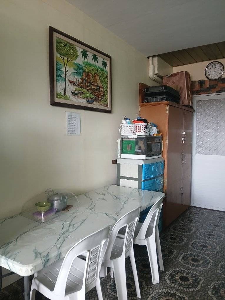 Bedspace available - photo 1
