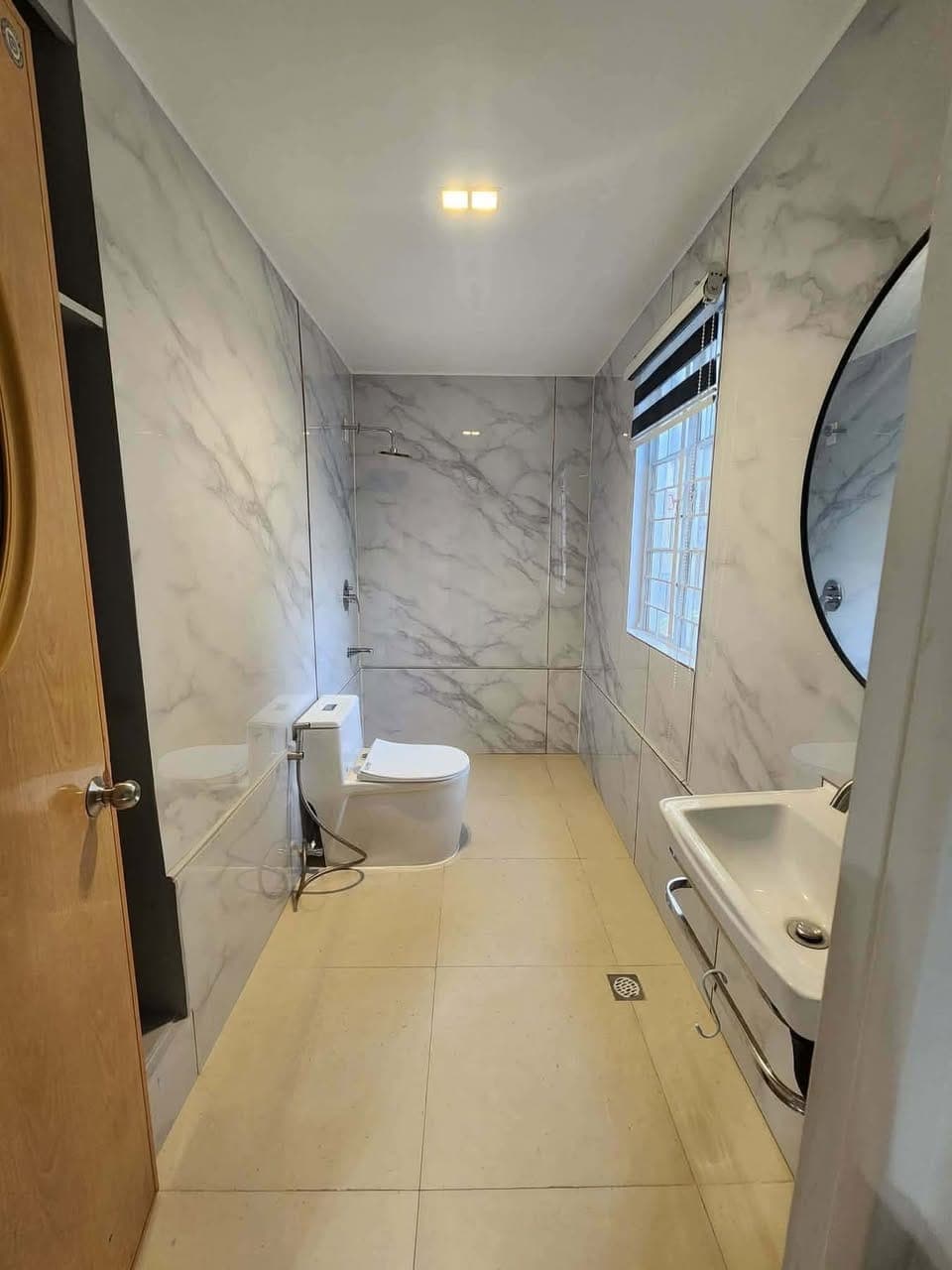 House for Rent in New Capitol Estate 1, Commonwealth ave. Quezon City - photo 4