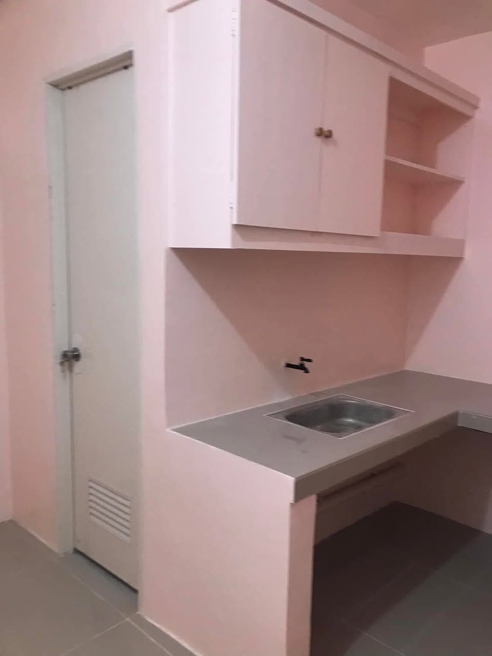 FOR RENT - photo 2