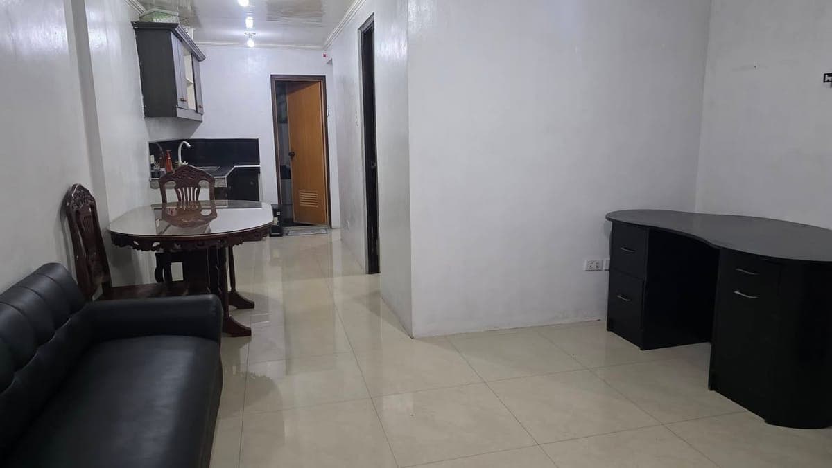 1BR semi furnished Apartment for Rent - photo 1