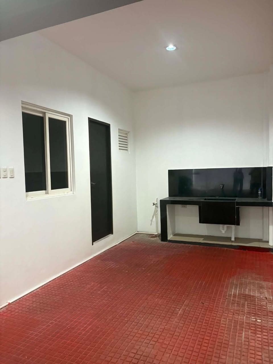 Modern Executive Townhouse for Rent near E. Rodriguez, Cubao and New Manila, QC | 4-C - photo 1
