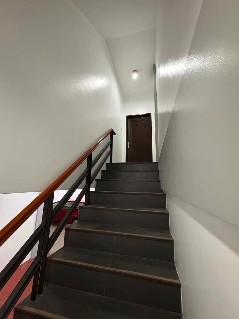 Modern Executive Townhouse for Rent near E. Rodriguez, Cubao and New Manila, QC | 4-C - photo 4