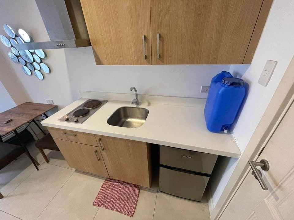 Residences at Commonwealth by Century Condo Quezon City - photo 2
