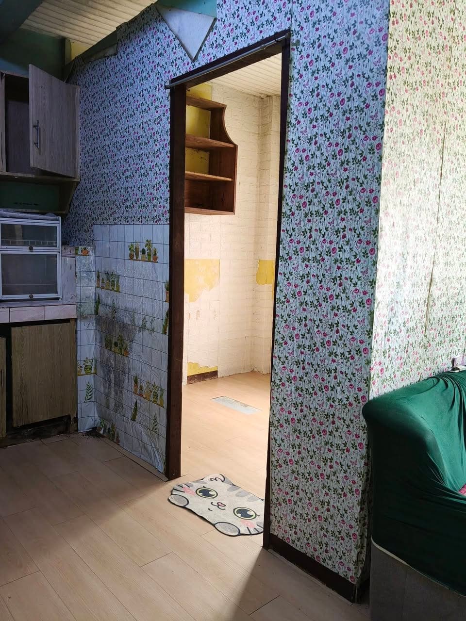 Available house 4rent batasan Hills Quezon city - photo 4