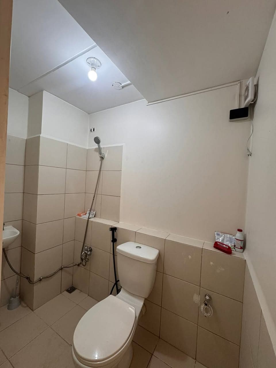 SEMI FURNISHED 2BEDROOM - photo 4