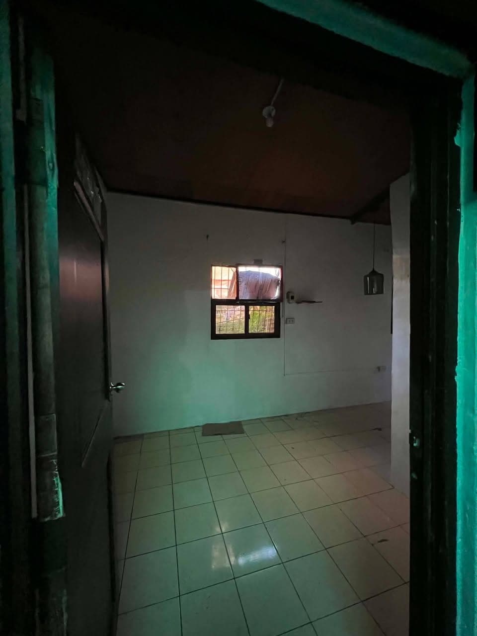 House for rent Batasan - photo 2