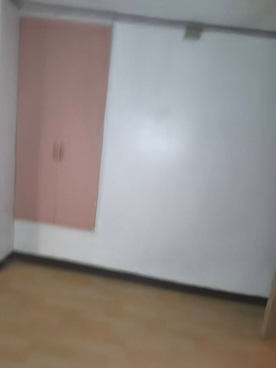 Room for Rent available - photo 4