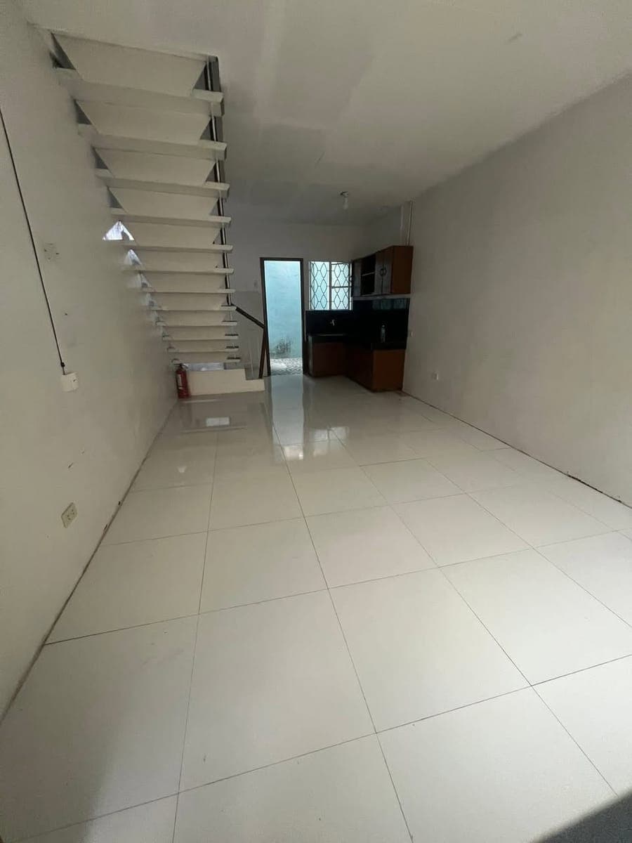 Apartment for Rent - photo 1
