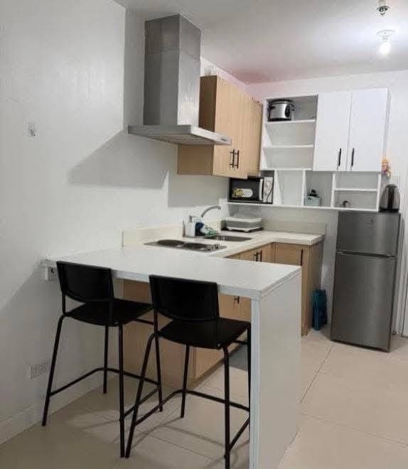 SPACIOUS 1-BEDROOM WITH BALCONY FOR RENT - photo 3