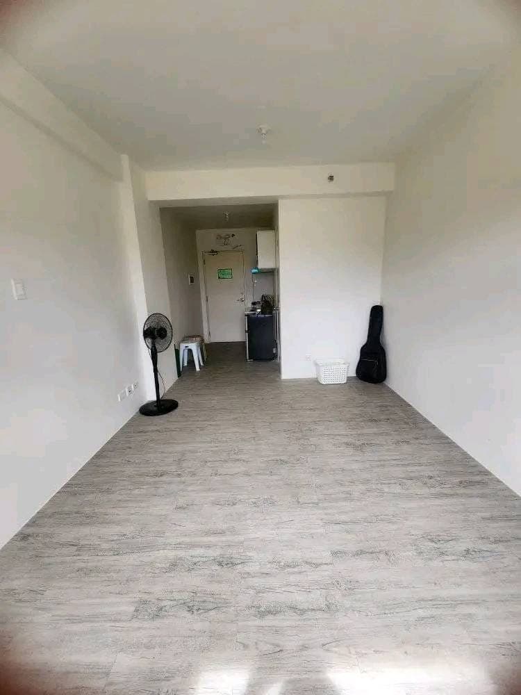 Studio Condo for rent - photo 2