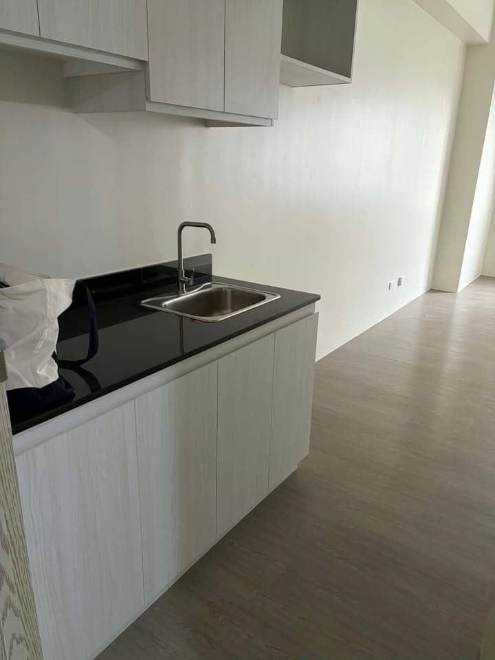 FOR RENT - photo 2