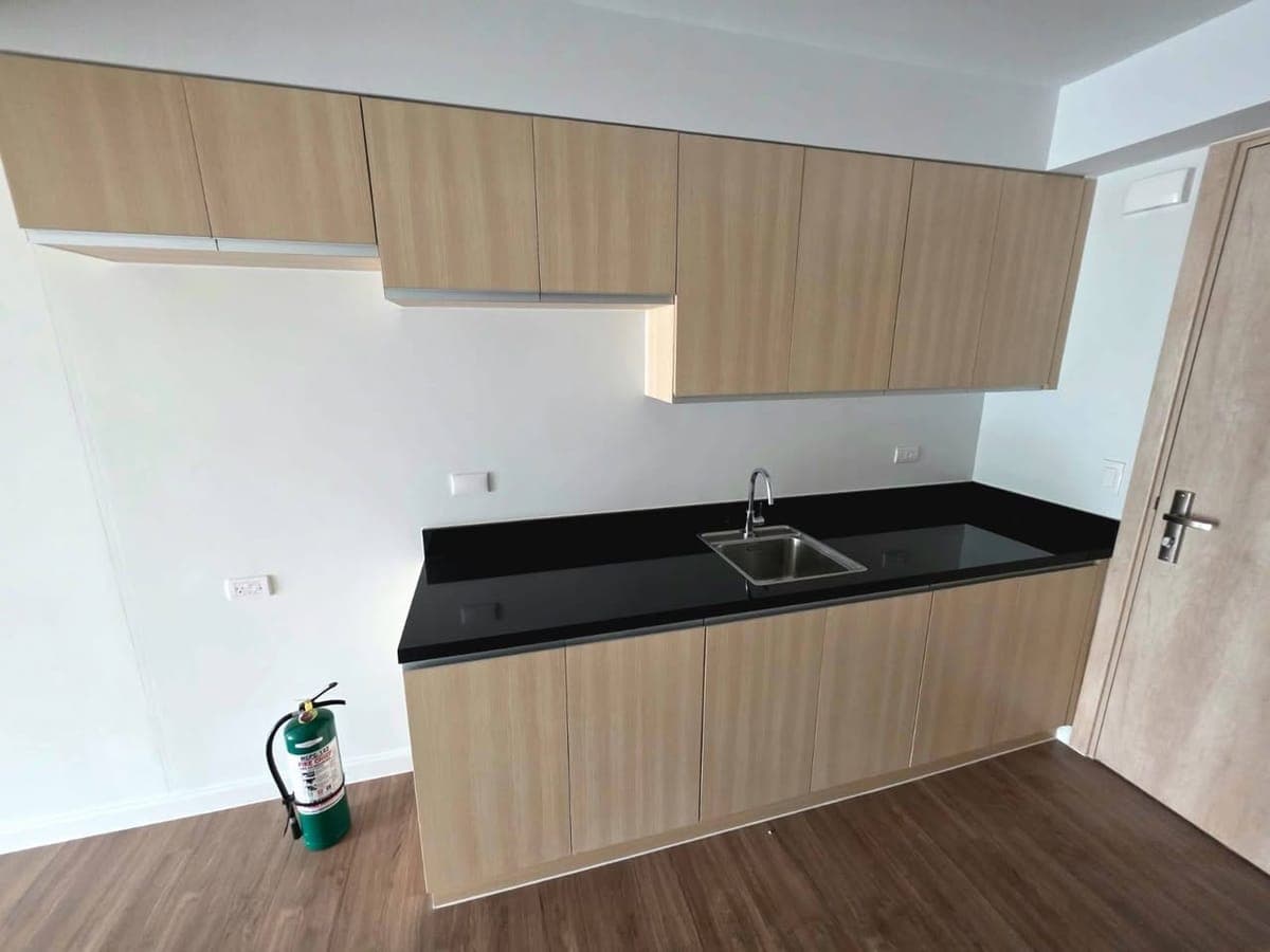 **FOR LEASE: (Vertis North, QC) Alveo Orean Place** - photo 4