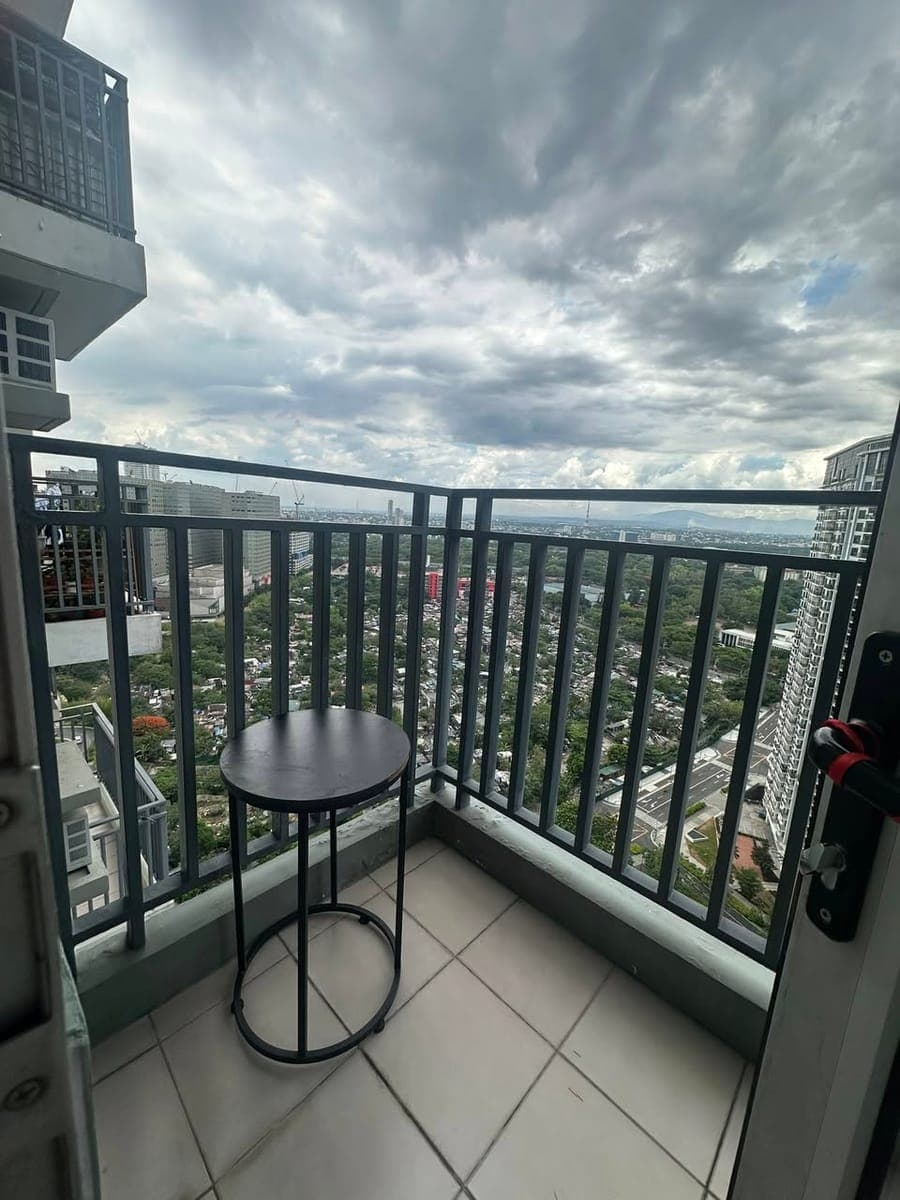 FOR RENT / STUDIO UNITS ₱15K @ VERTIS NORTH - photo 3