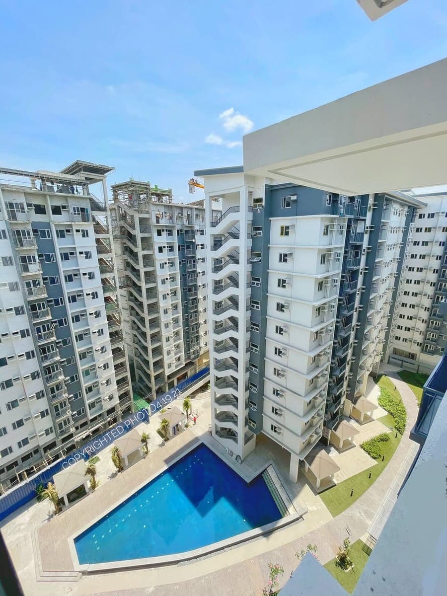 FOR RENT - 2BR 32SQM QC CONDO - photo 1