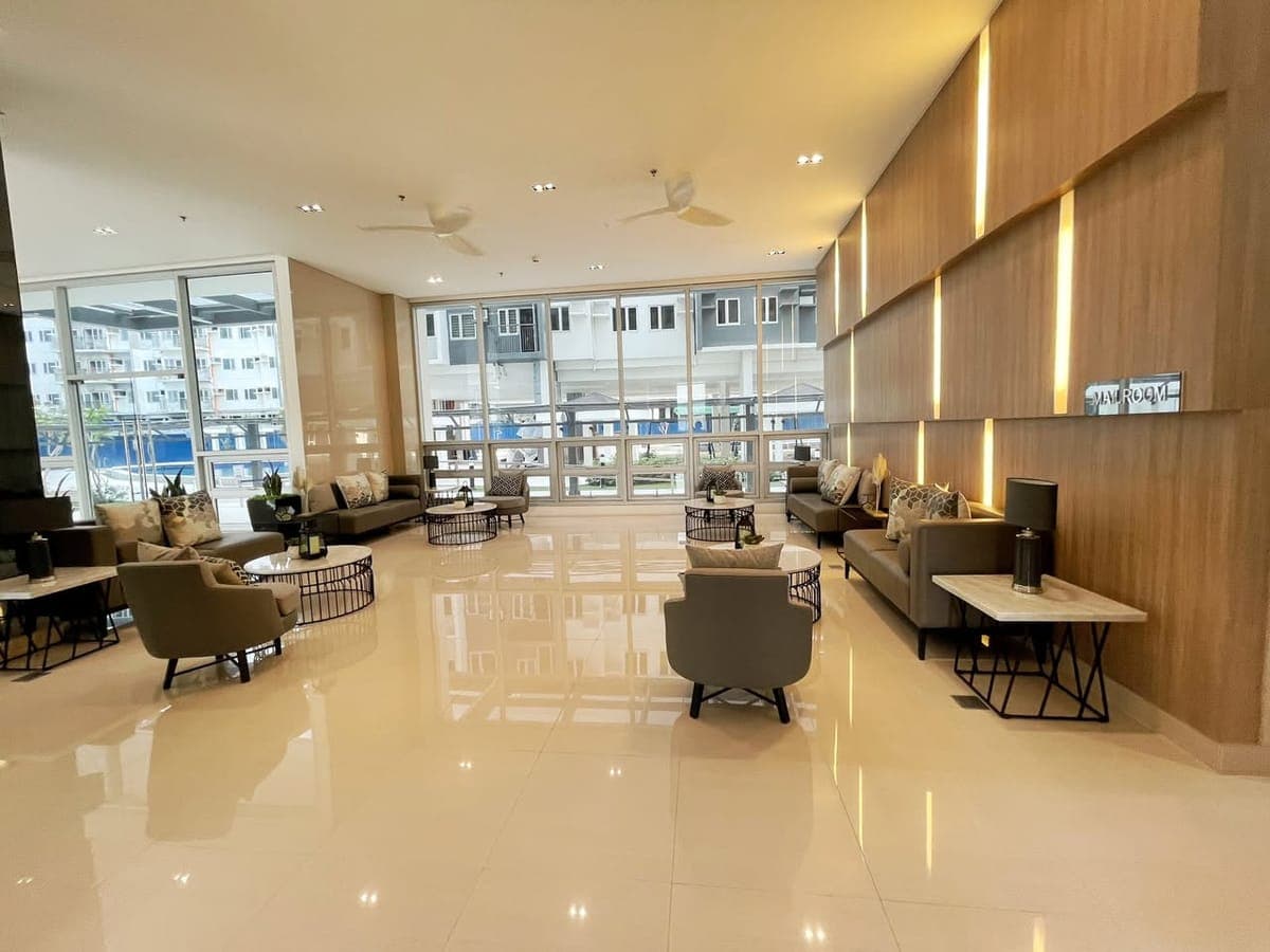 FOR RENT - 2BR 32SQM QC CONDO - photo 2