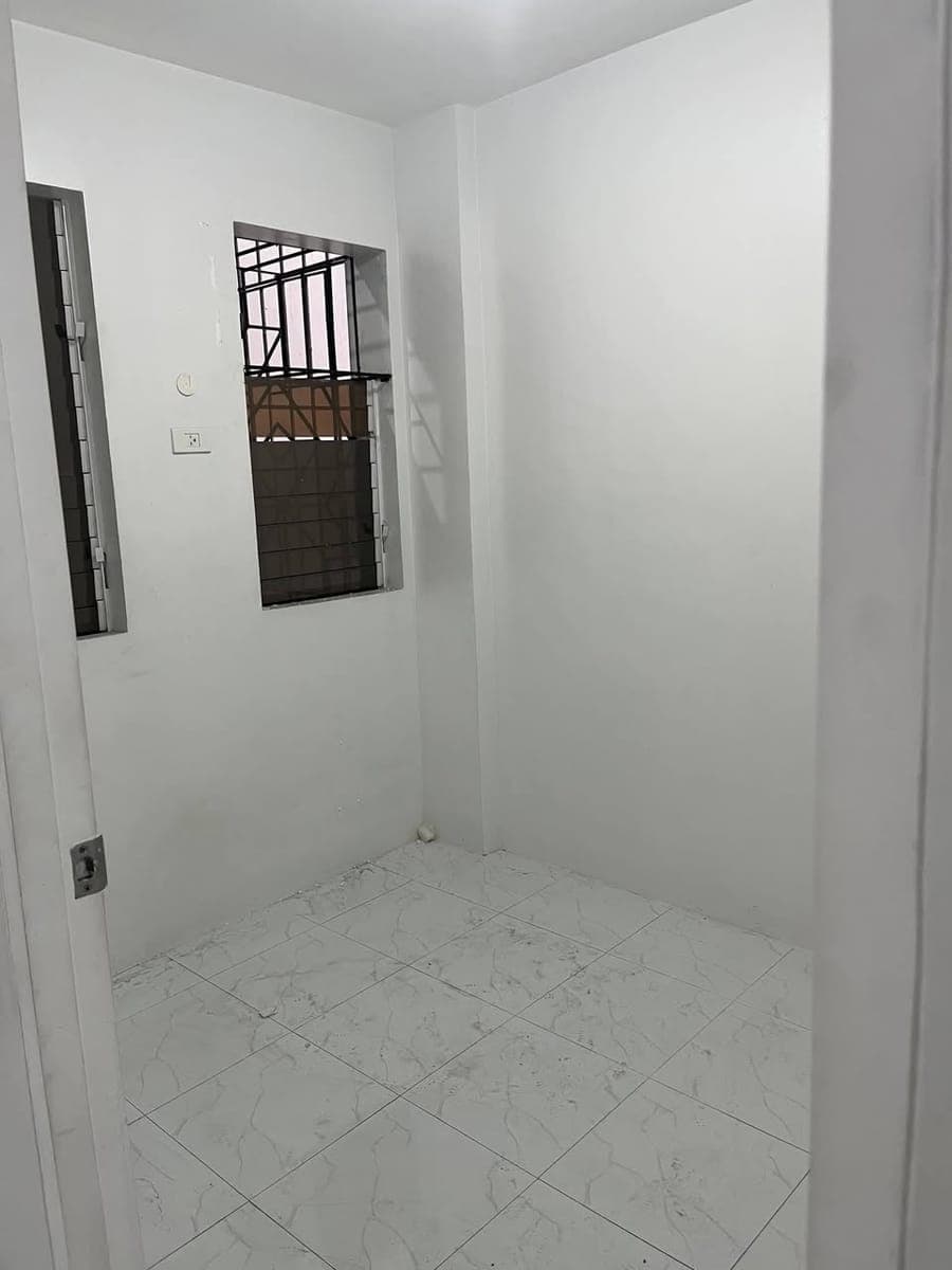 One Bedroom Unit For Rent - photo 3