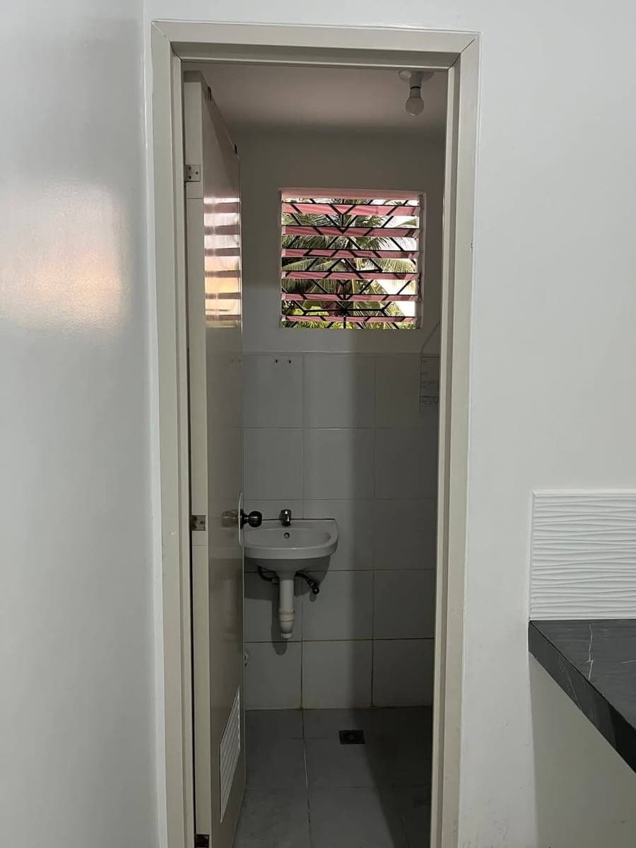One Bedroom Unit For Rent - photo 5