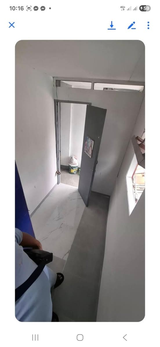 Ptpa FOR RENT SMALL ROOM 3k along kaligayahan novaliches  hnd pwd sa napakarami gamit pm respect - photo 2