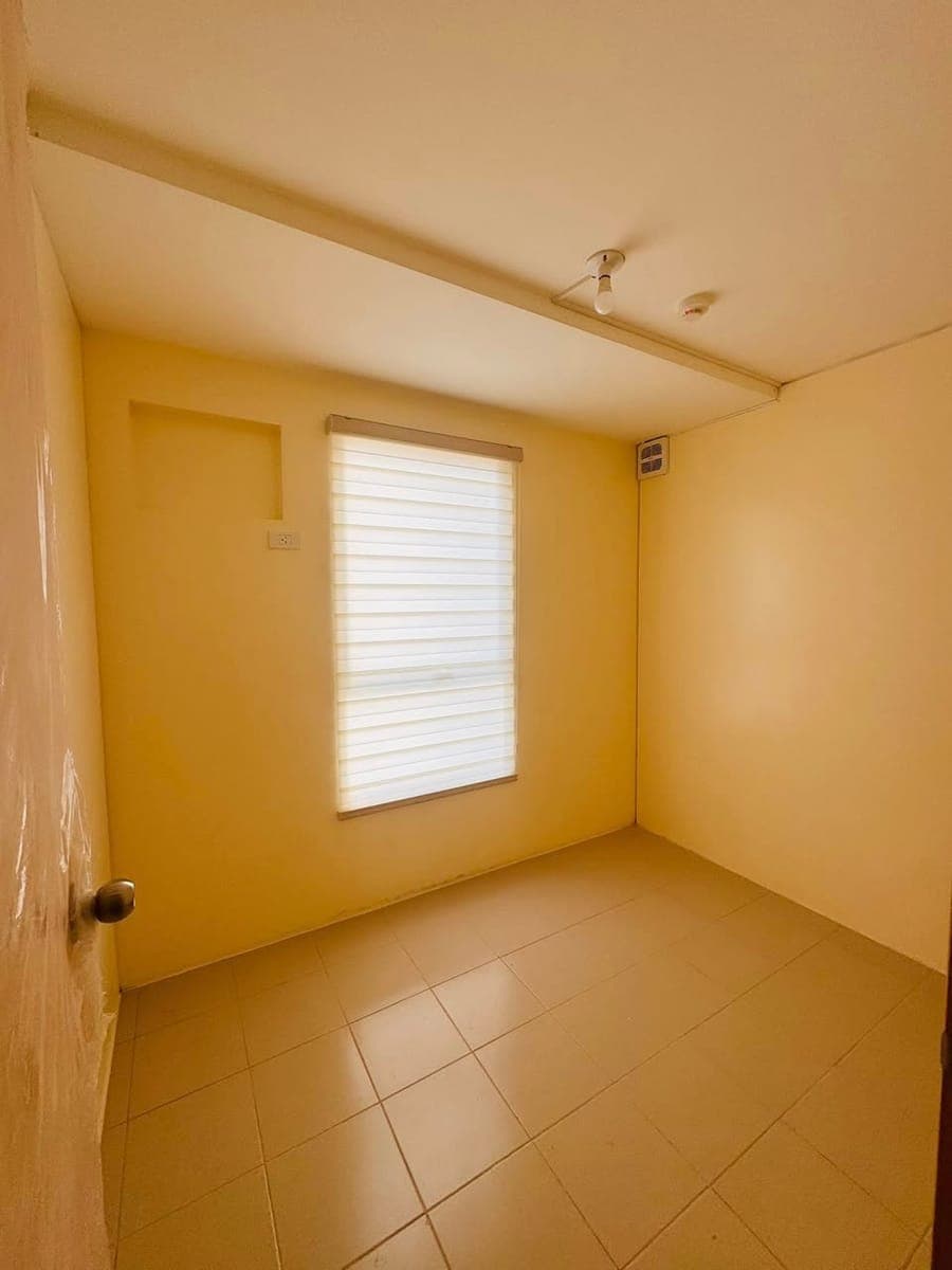 FOR RENT SEMI BARE 2bedroom (35.57sqm) - photo 4