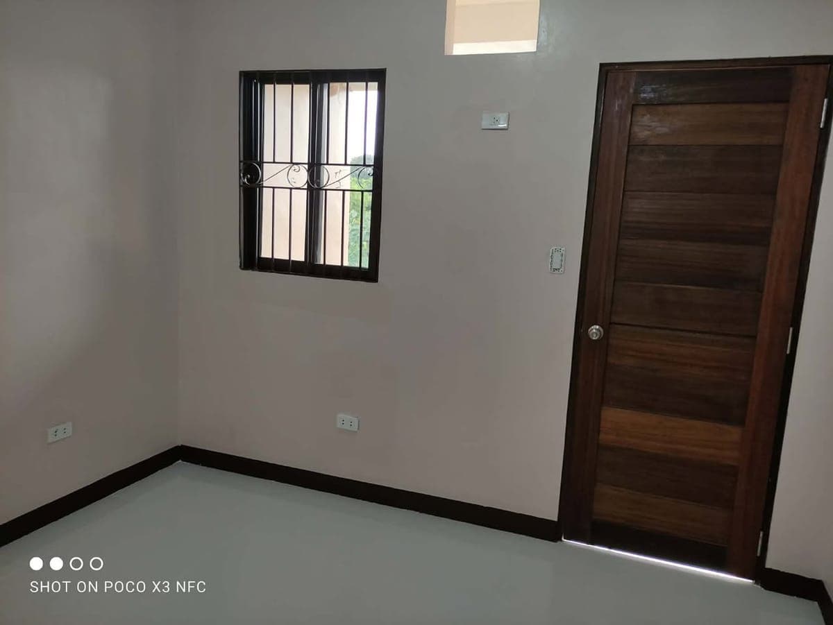 6,500 Per Month (1st - 4th floor) - photo 5
