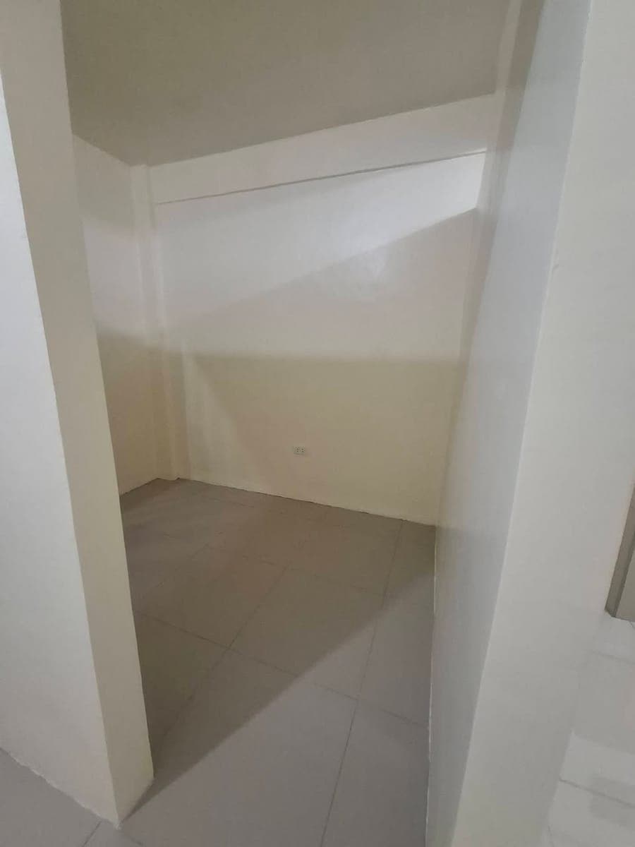 "Apartment For Rent" - photo 3