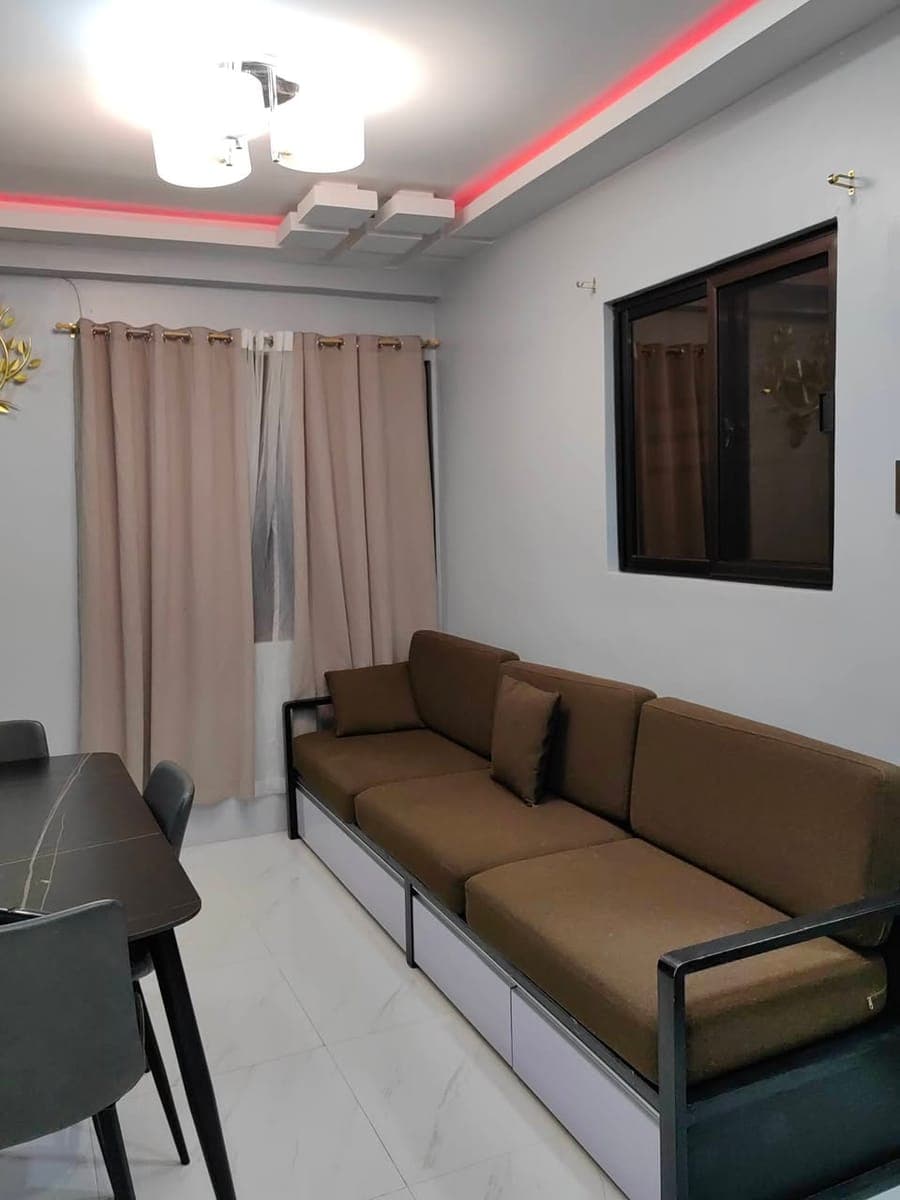 FOR RENT HOUSE WITH PARKING INSIDE SUBDIVISION - photo 2
