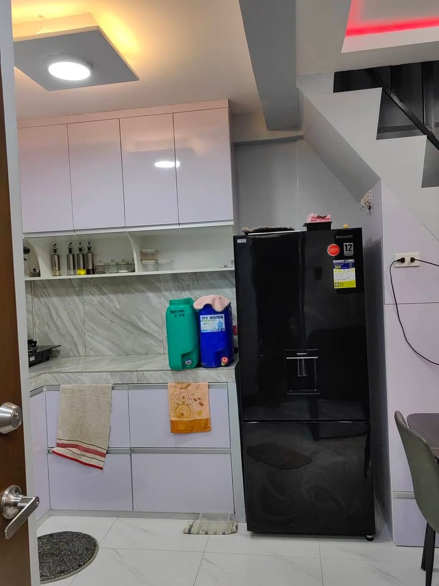 FOR RENT HOUSE WITH PARKING INSIDE SUBDIVISION - photo 5
