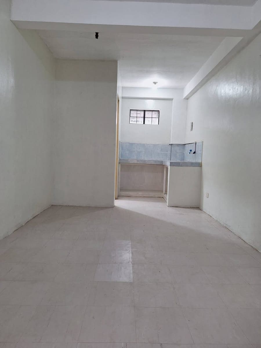 Studio Apartment for Rent - photo 1