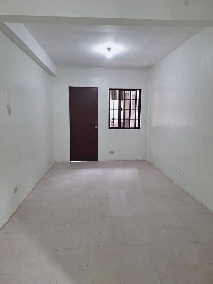 Studio Apartment for Rent - photo 4