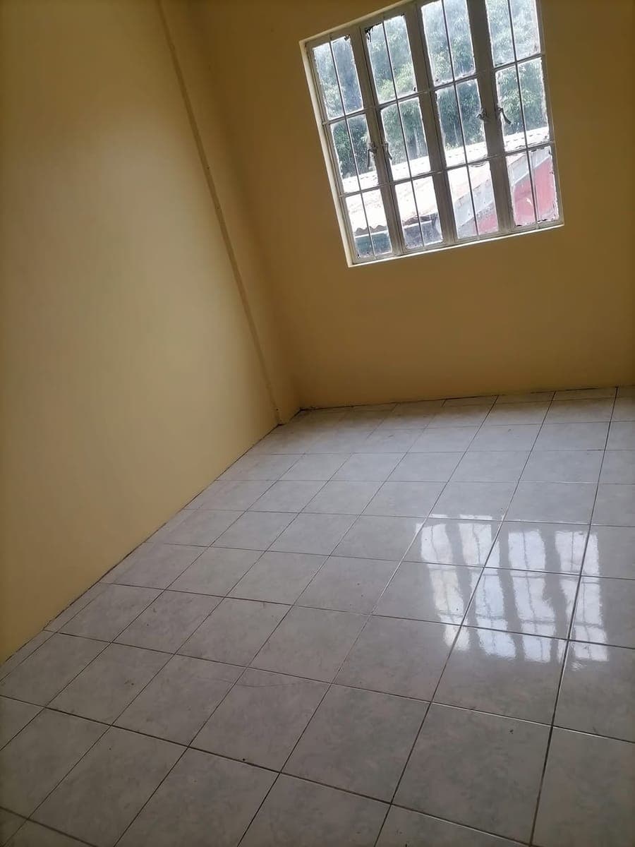 Room for rent po 6500 2 months deposet po no pets at no kids po - photo 4