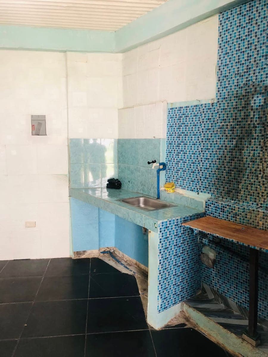 Studio Apartment for Rent Ground Floor Near Fishermall Q ave - photo 2
