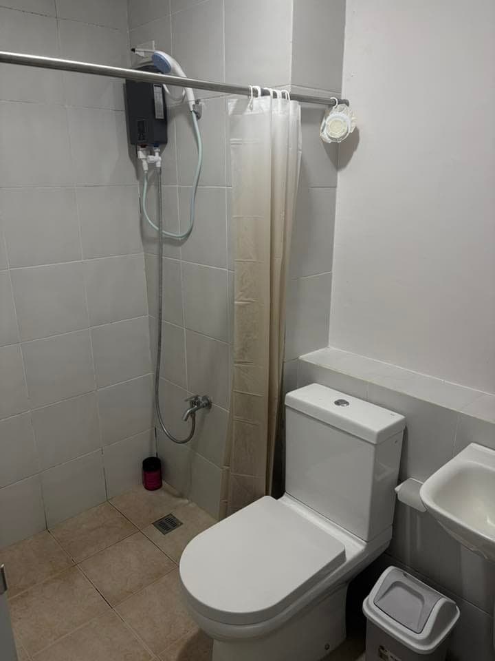 ✨ Looking for: Female Condo Roommates – Studio A, Katipunan, QC ✨ - photo 5