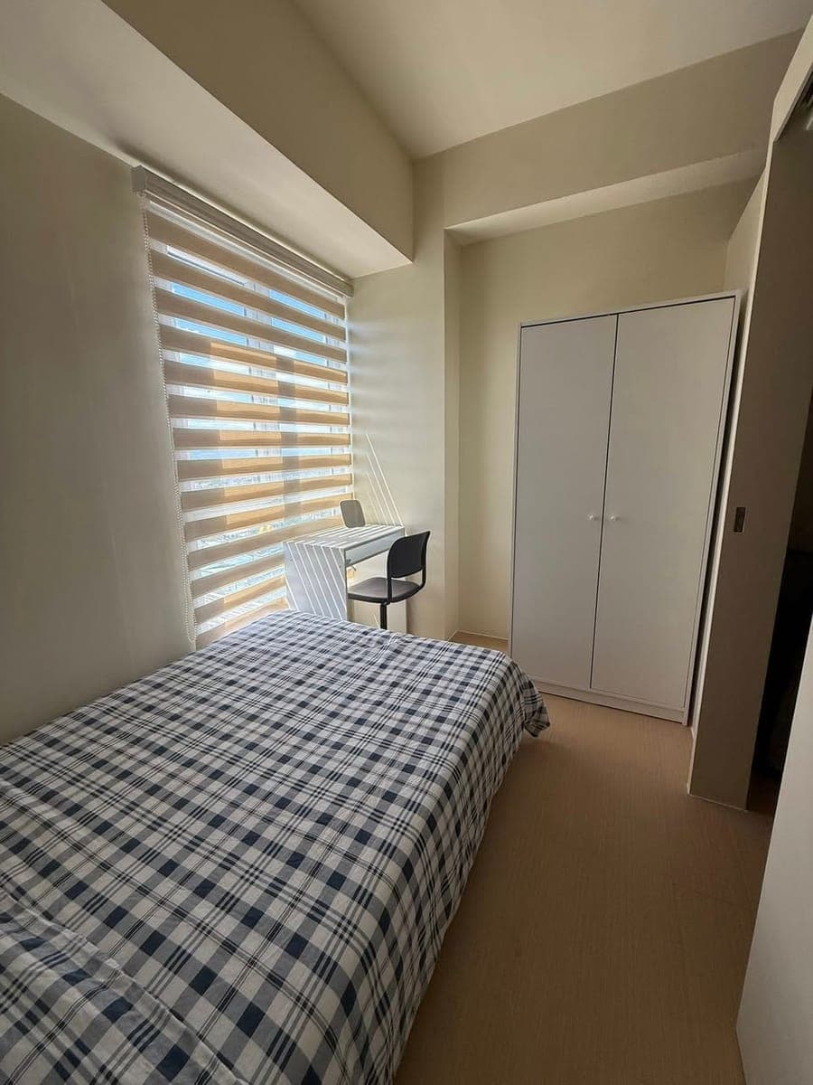 FOR RENT – Brand New Fully Furnished 1-Bedroom Unit - photo 2