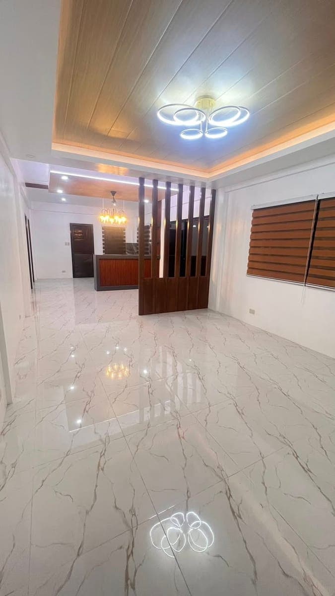 For rent.  Location is in Mapayapa Village Quezon City near FEU Diliman. - photo 1