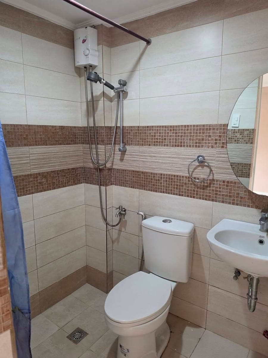 Newly renovated townhouse for rent - photo 4
