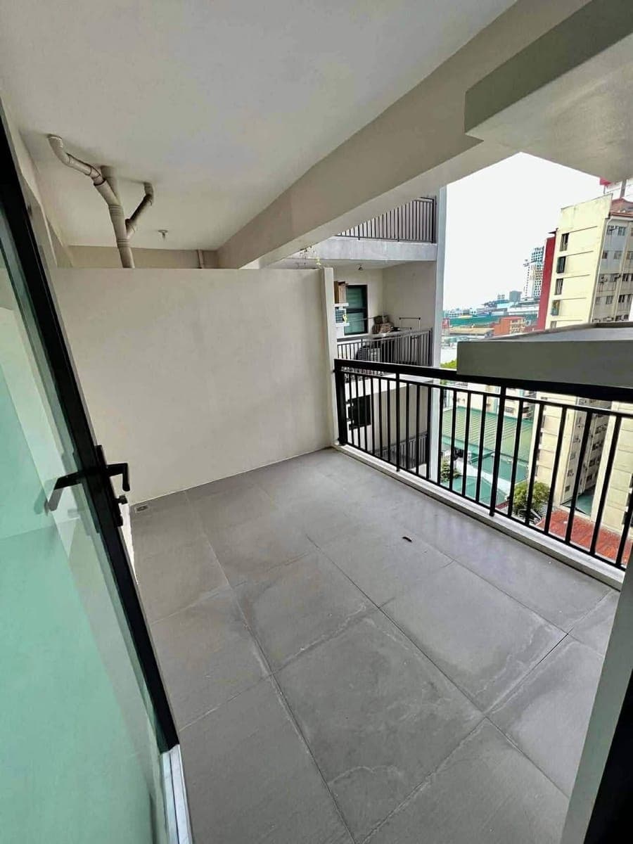 FOR RENT; - photo 2