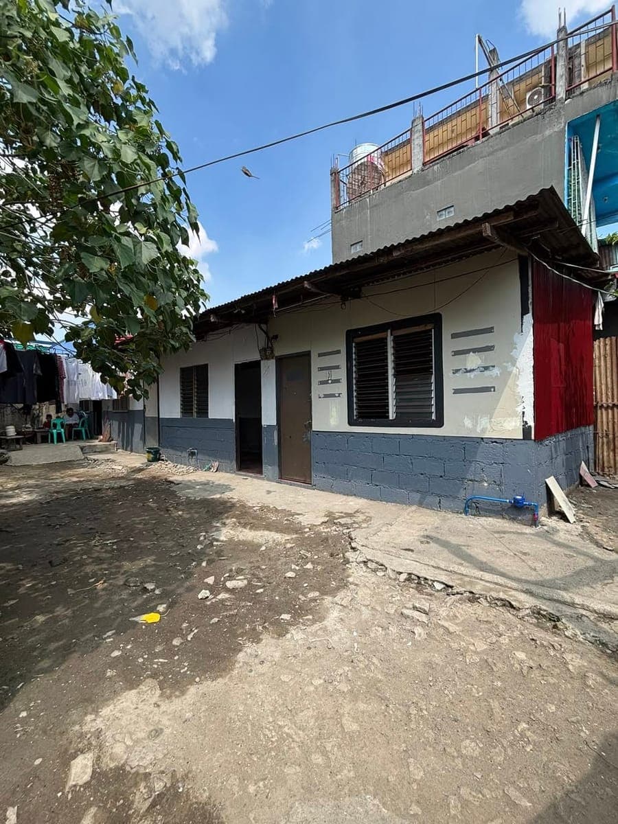 Room for rent  ( 1 unit ang available ) PWEDE NA LIPATAN AGAD - photo 1