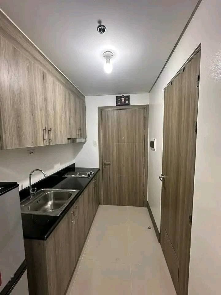 RUSH CONDO FOR RENT at SMDC FAME RESIDENCES TOWER 2 - photo 3