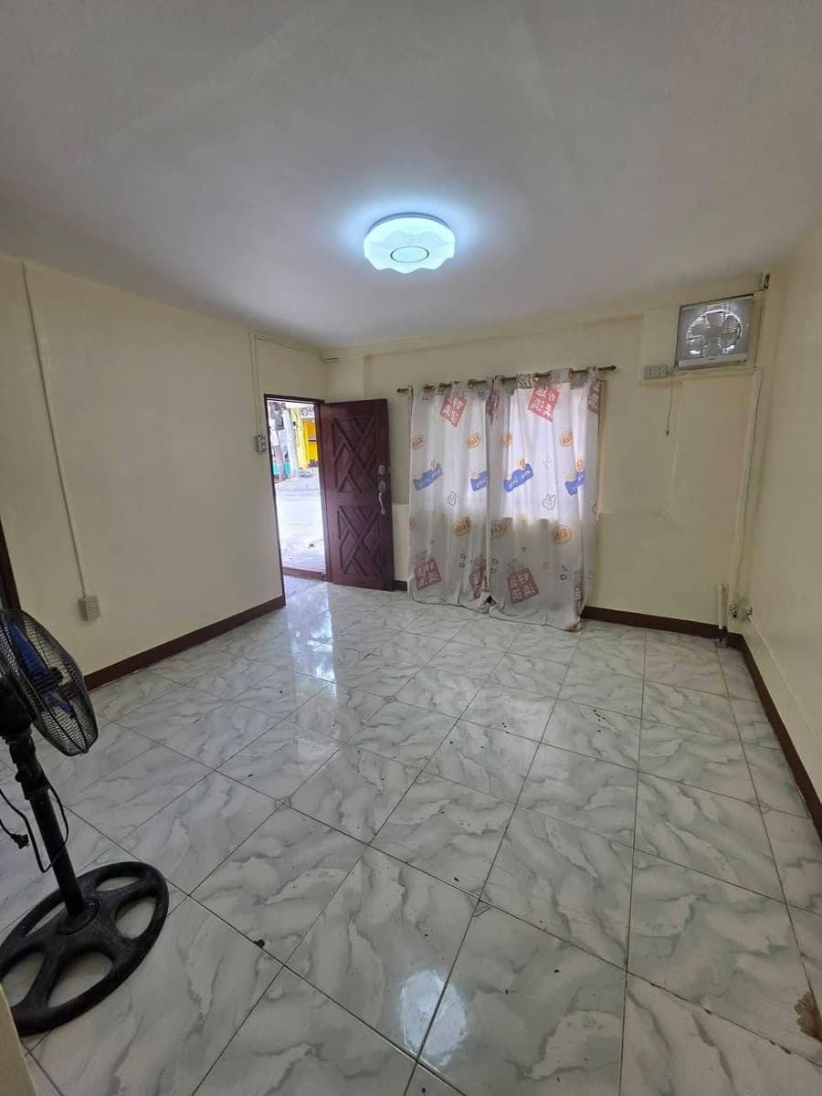 House for rent - photo 4