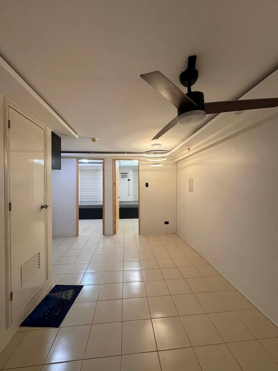 SEMI FURNISHED 2BEDROOM - photo 1