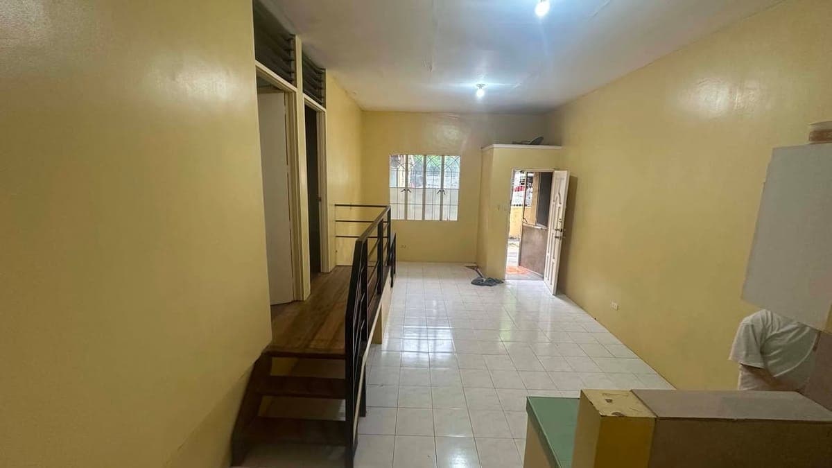 HOUSE FOR RENT - photo 1