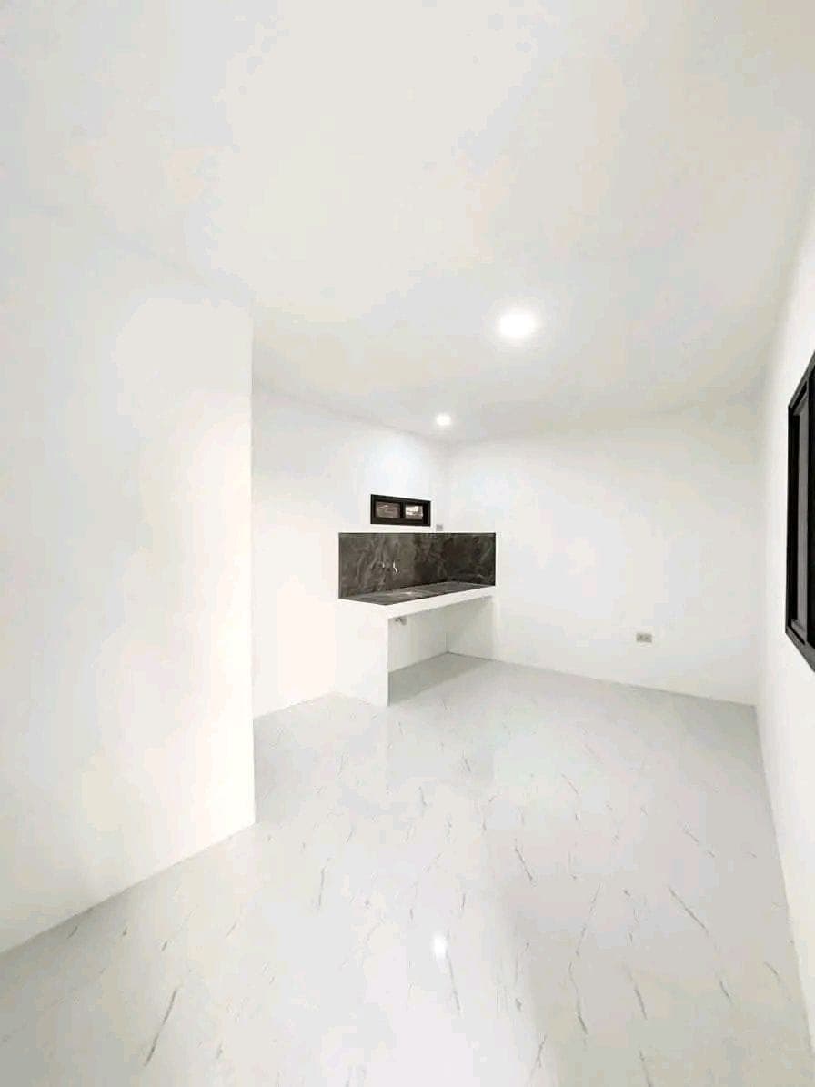 For rent in West Point St. Cubao Quezon City - photo 2